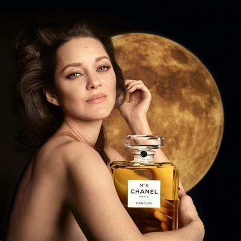 actress in chanel advert|Chanel no 5 french girl.